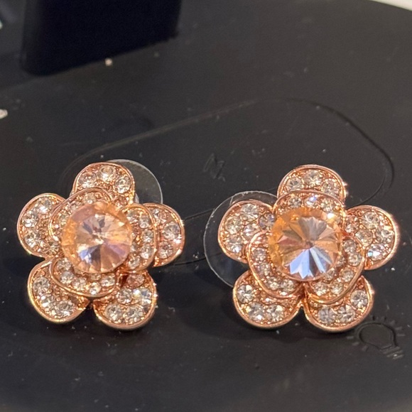 Rose Gold Crystal Flower Post Earrings Made With Swarovski Crystals - Picture 16 of 16